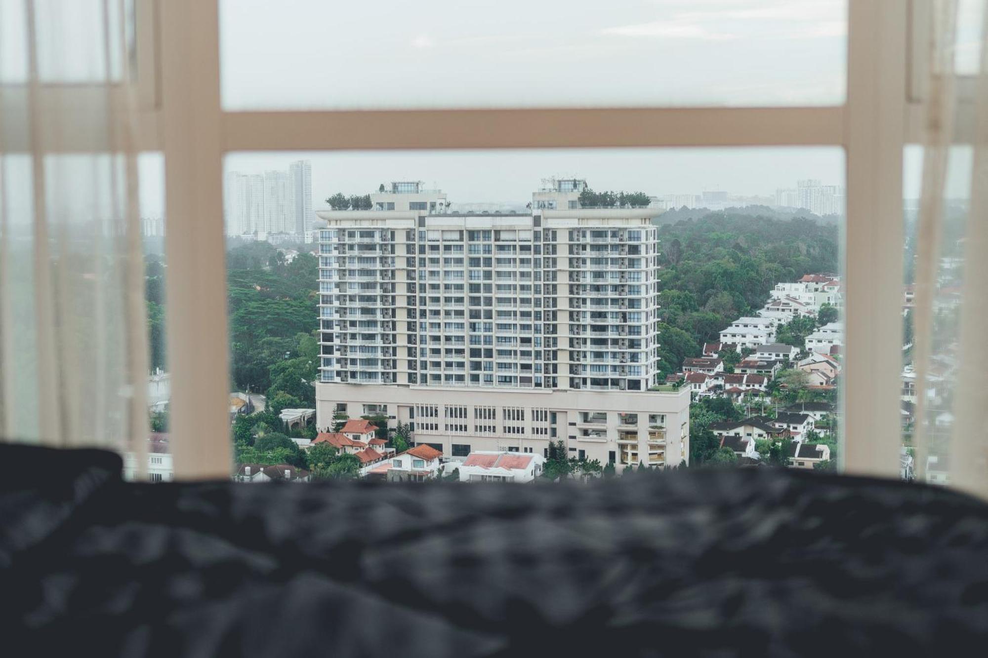 Paragon Residence 2Br4Pax Sleek Stay Nr Ciq Midvalley By Our Stay Johor Bahru Exterior photo
